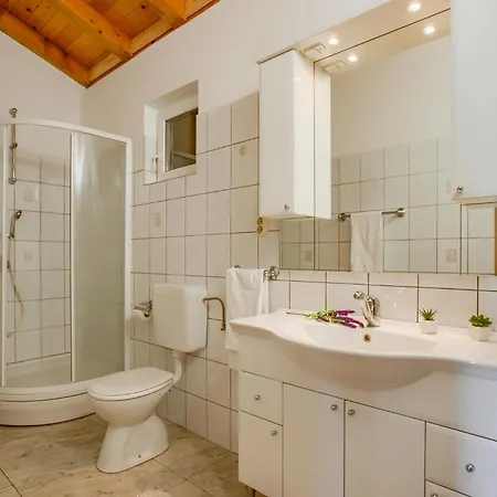 Zlatni Dvori Holiday home Zadar