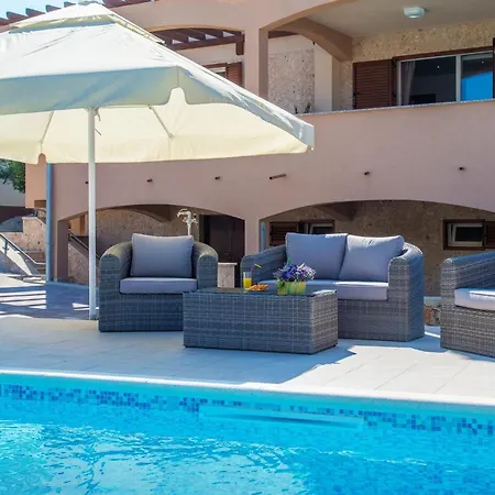 Zlatni Dvori Holiday home Zadar